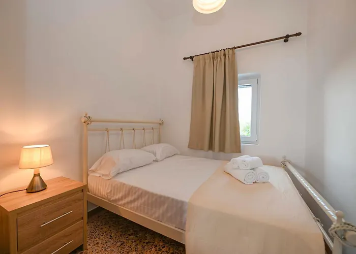 Η Όμορφη Κώμη - Beautiful Komi Spacious Apartment